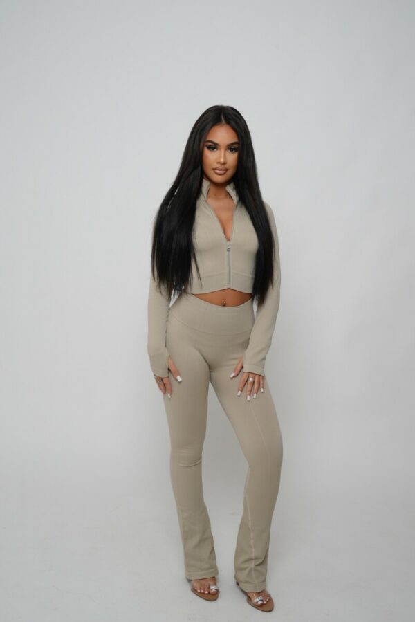 Ensemble sport beige push up