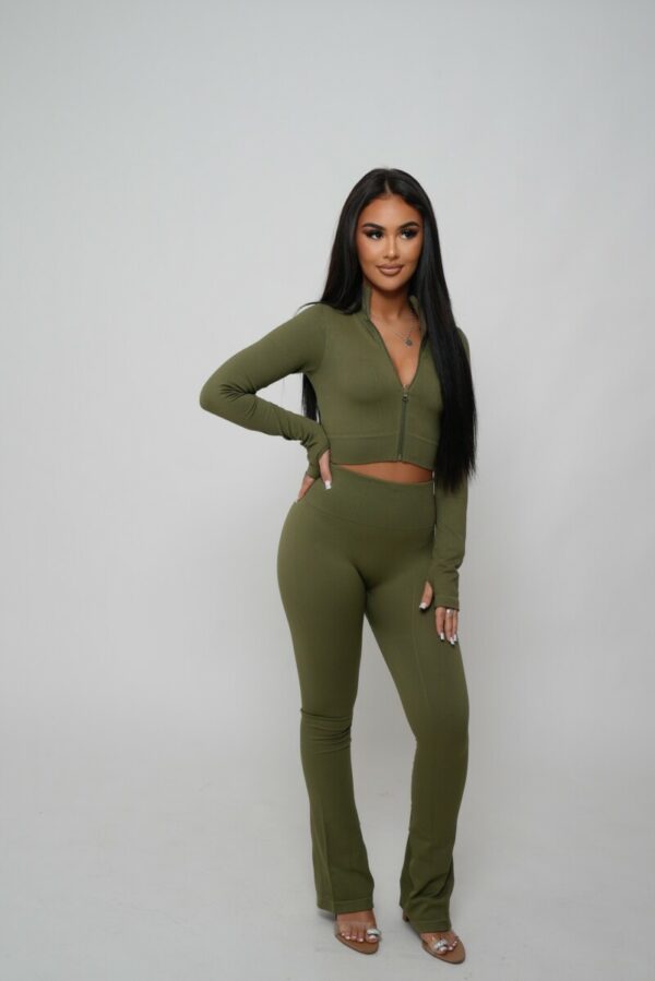 Ensemble sport kaki push up